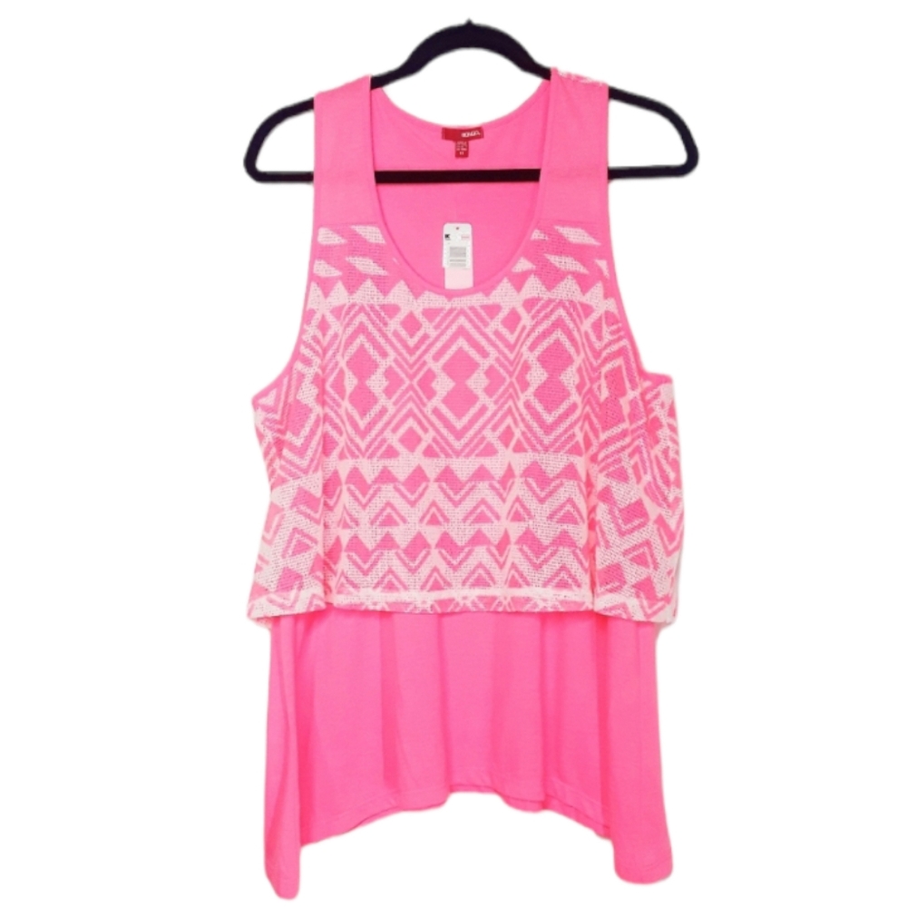 BONGO Pink White Tribal Layer Print Top 1X NWT
